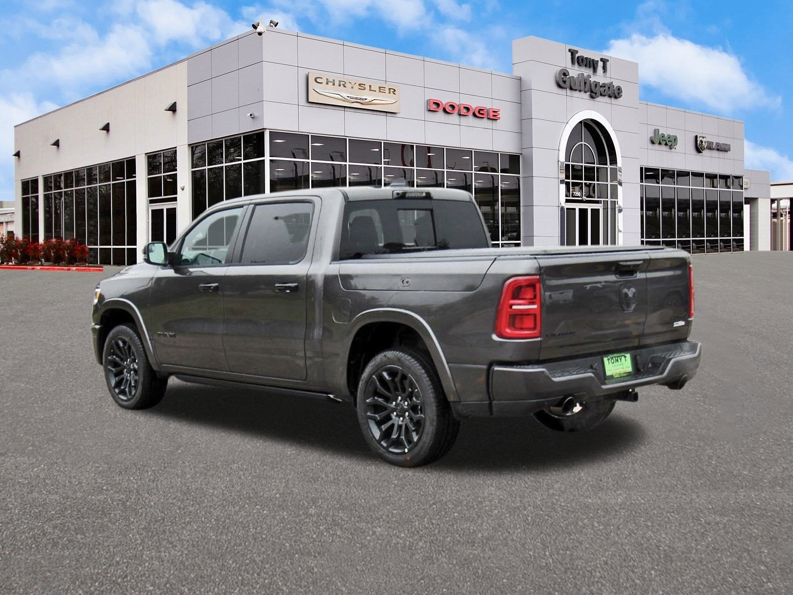 2026 RAM 1500 Limited 4x4 Crew Cab 5'7" Box