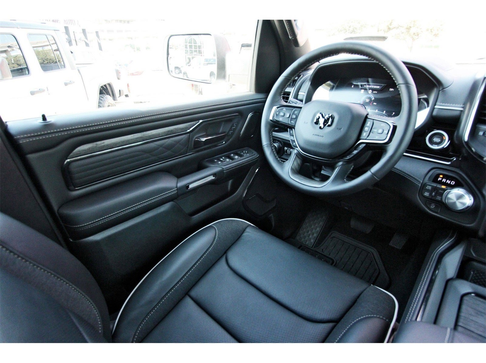 2026 RAM 1500 Limited 4x4 Crew Cab 5'7" Box