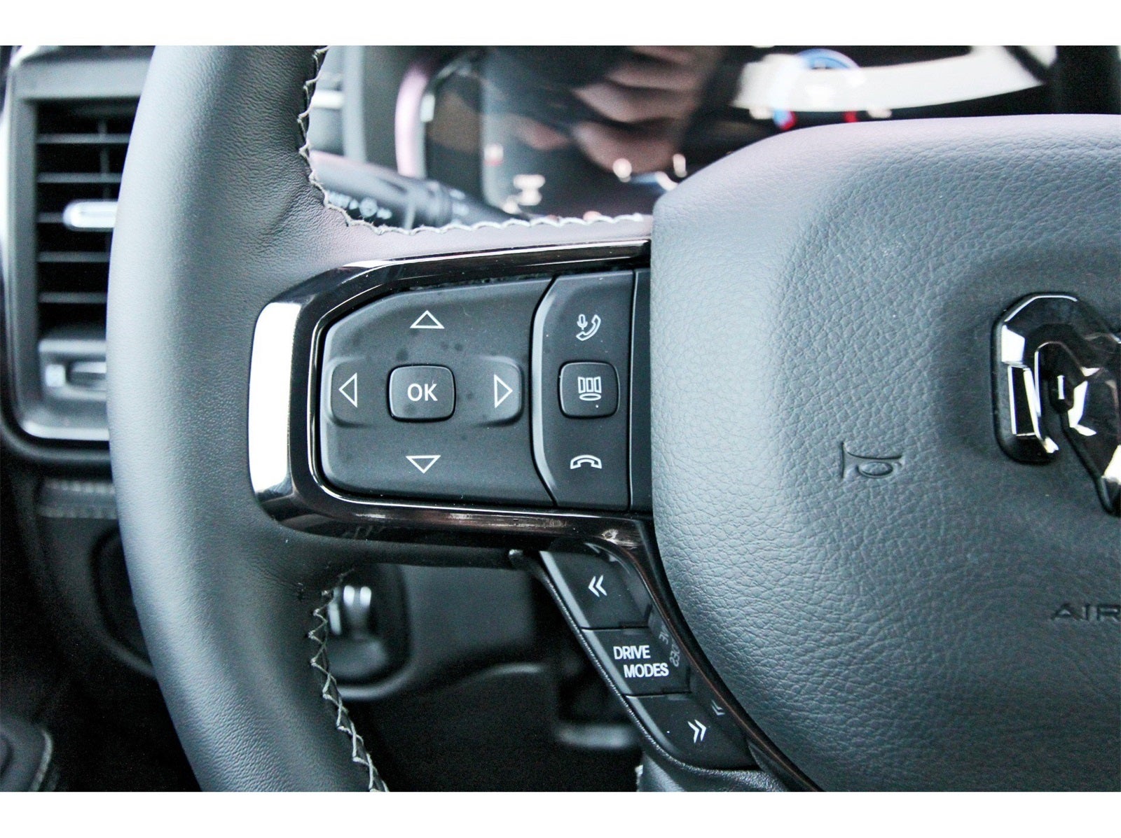 2026 RAM 1500 Limited 4x4 Crew Cab 5'7" Box