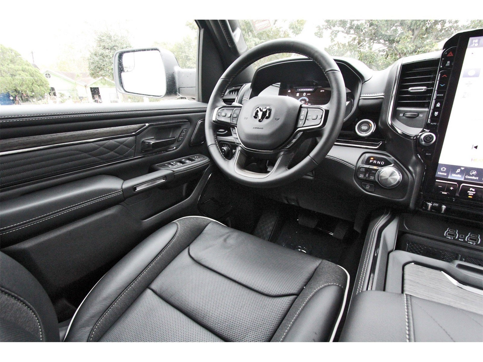 2026 RAM 1500 Limited 4x4 Crew Cab 5'7" Box