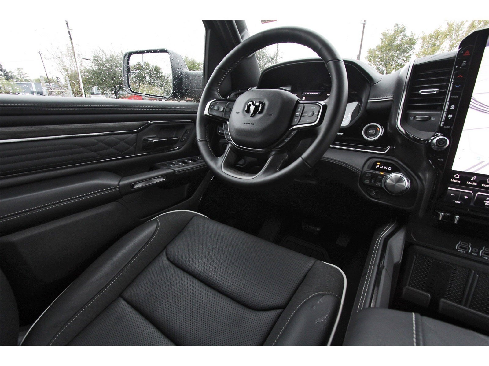 2026 RAM 1500 Limited 4x4 Crew Cab 5'7" Box