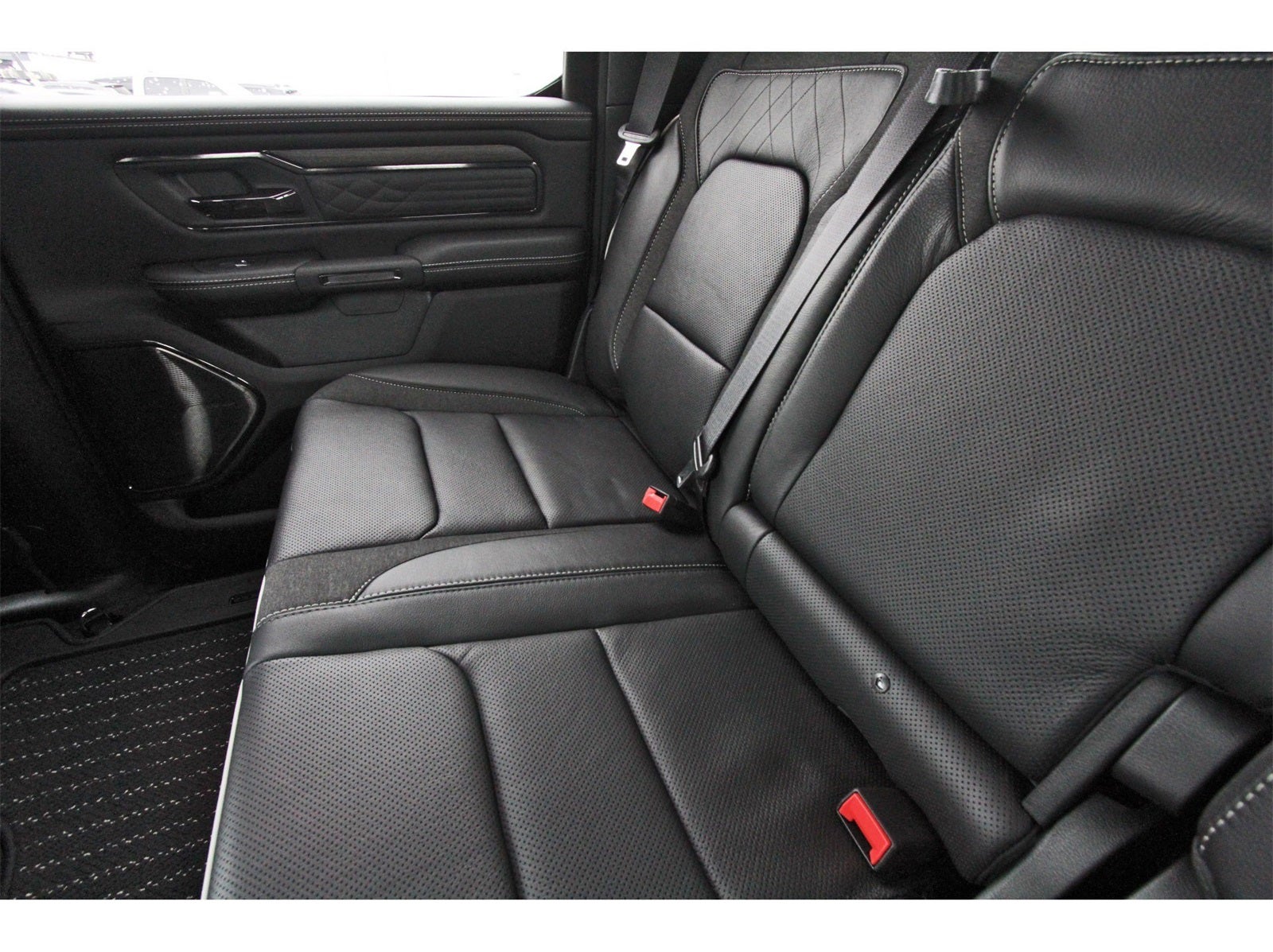 2026 RAM 1500 Limited 4x4 Crew Cab 5'7" Box