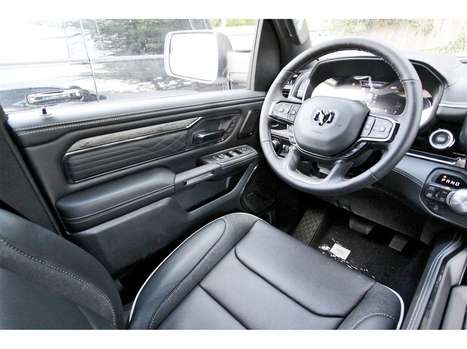 2026 RAM 1500 Limited 4x4 Crew Cab 5'7" Box