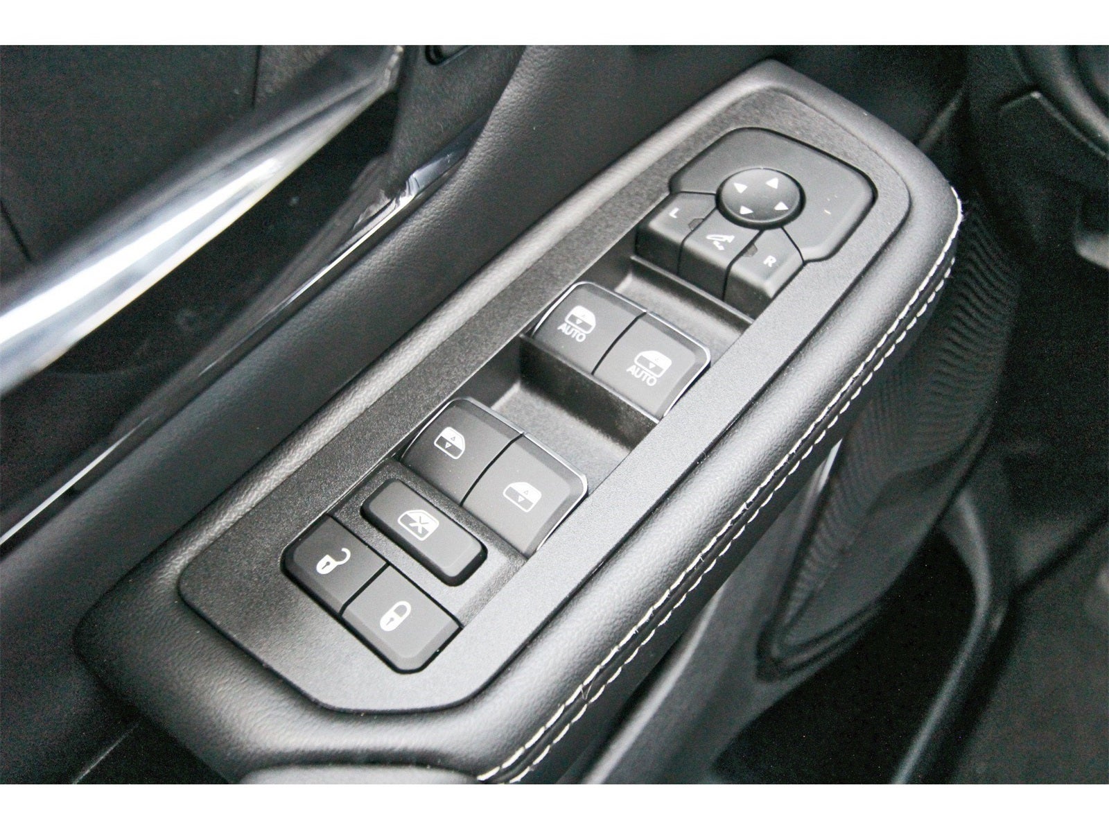 2026 RAM 1500 Limited 4x4 Crew Cab 5'7" Box