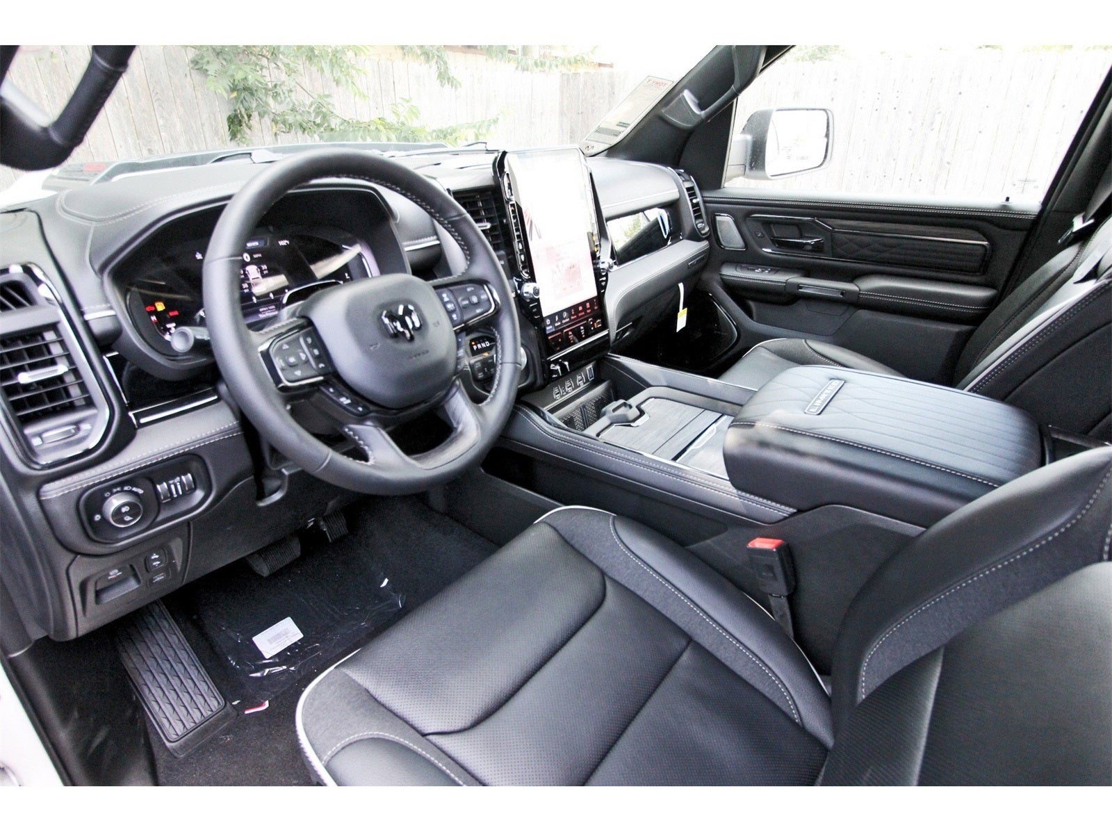 2026 RAM 1500 Limited 4x4 Crew Cab 5'7" Box