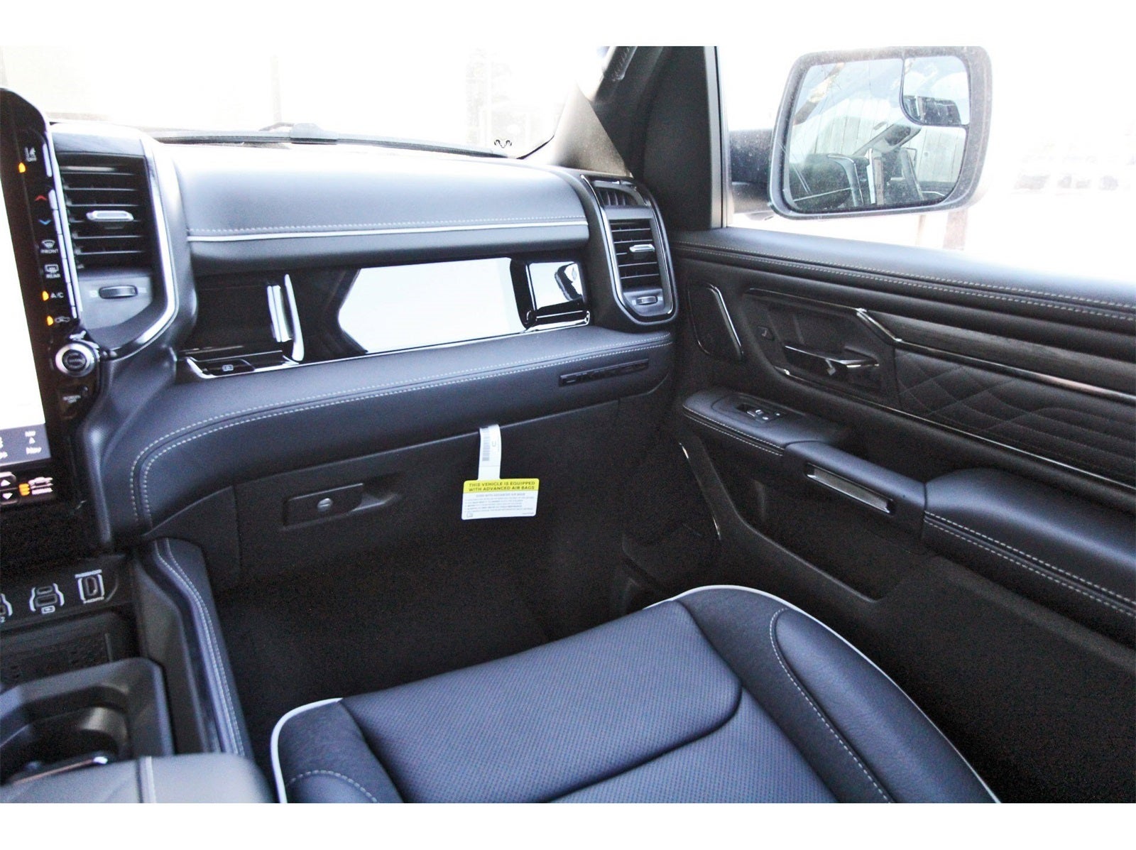 2026 RAM 1500 Limited 4x4 Crew Cab 5'7" Box