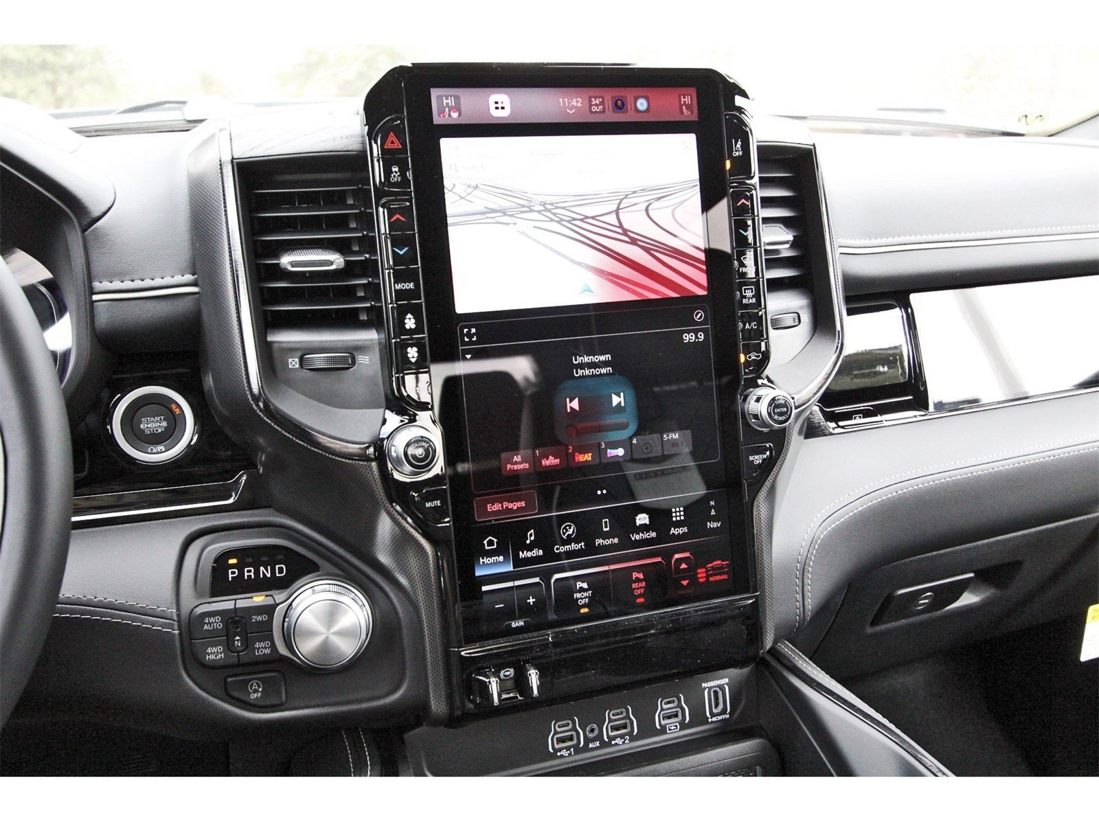 2026 RAM 1500 Limited 4x4 Crew Cab 5'7" Box