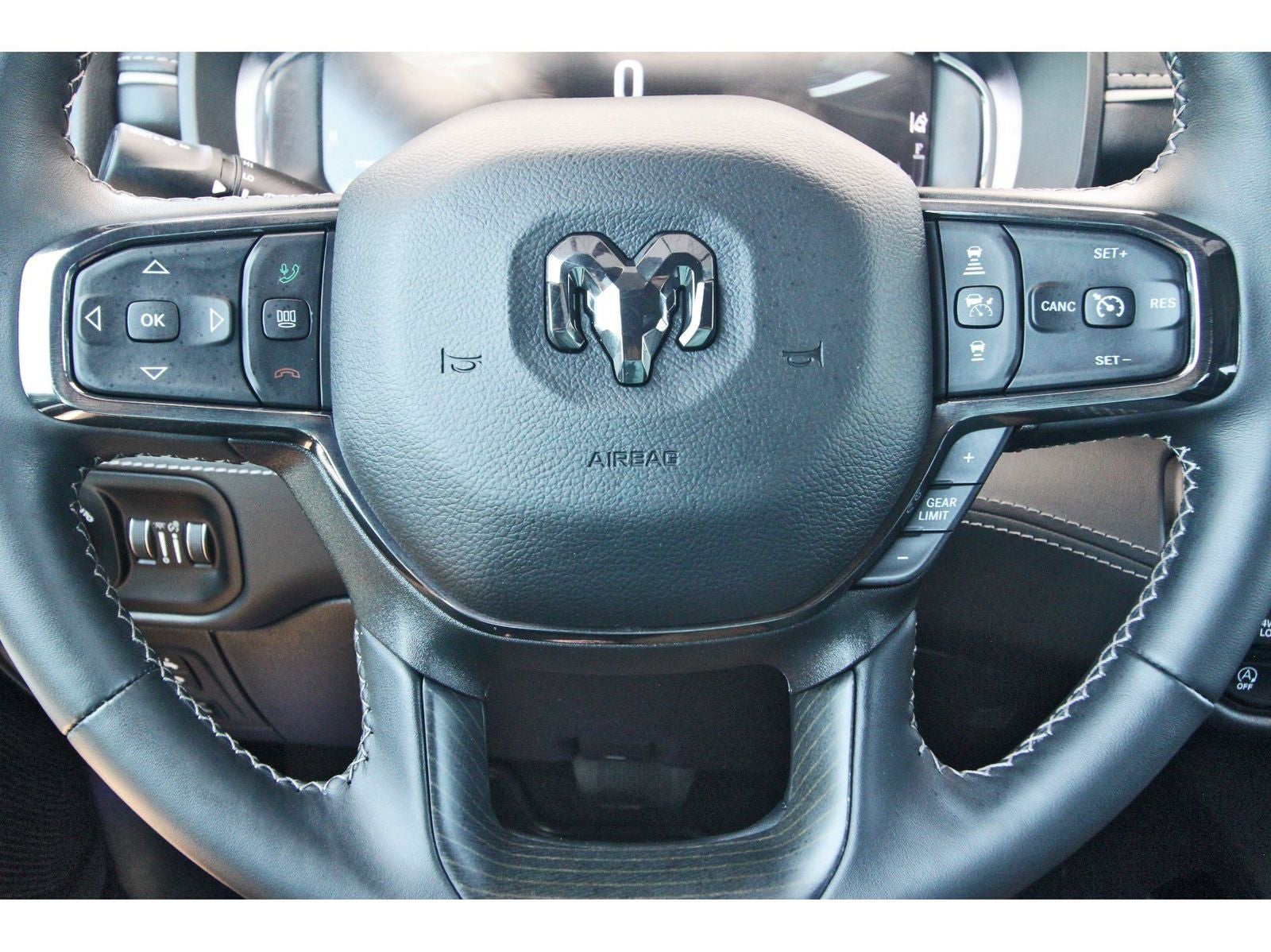 2024 RAM 1500 Limited