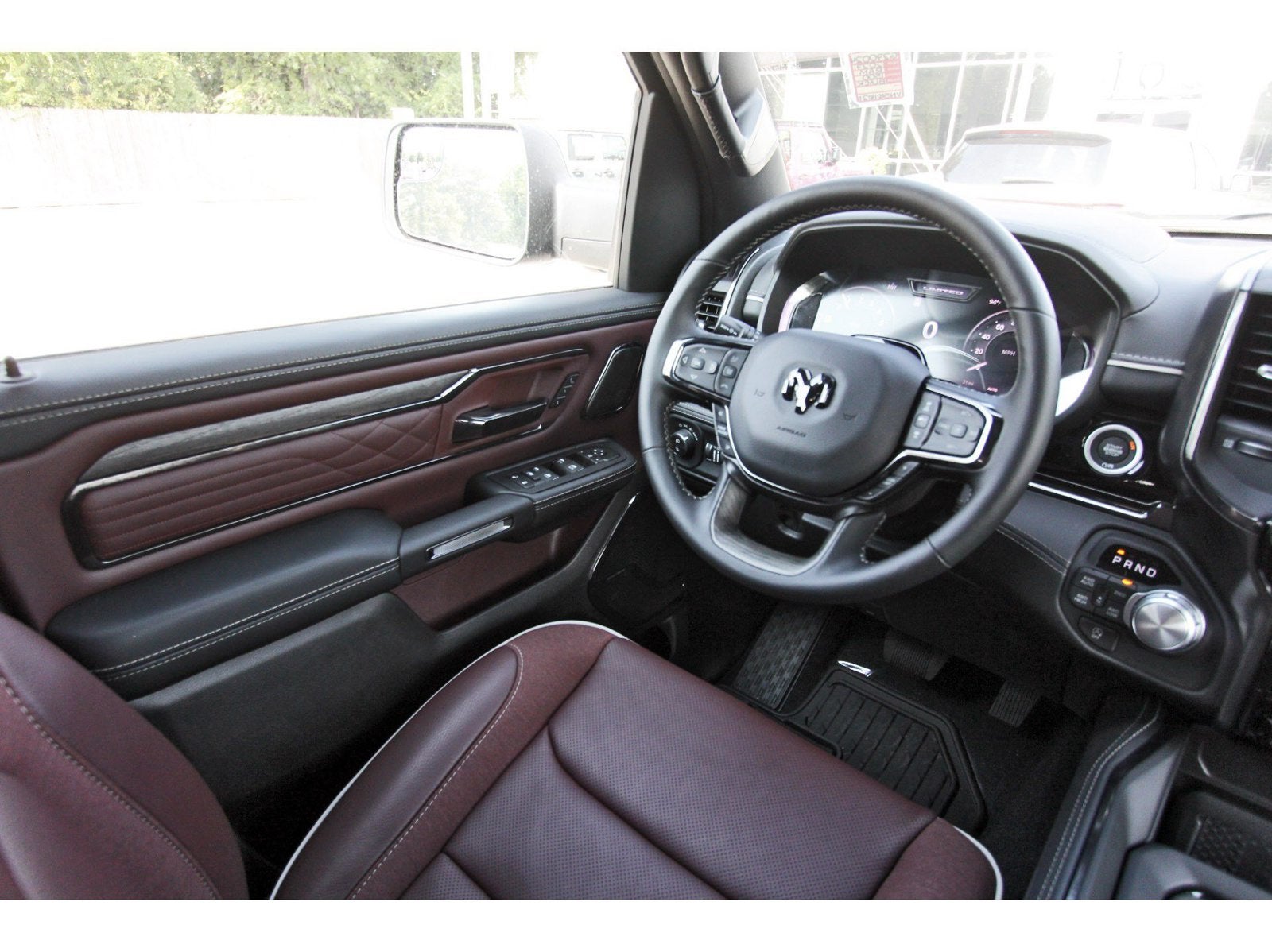 2027 RAM 1500 Limited 4x4 Crew Cab 5'7" Box