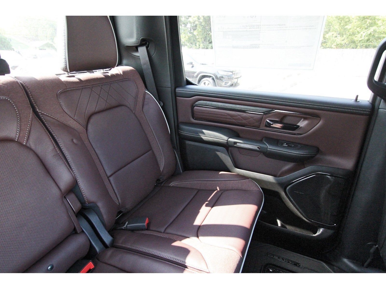 2027 RAM 1500 Limited 4x4 Crew Cab 5'7" Box