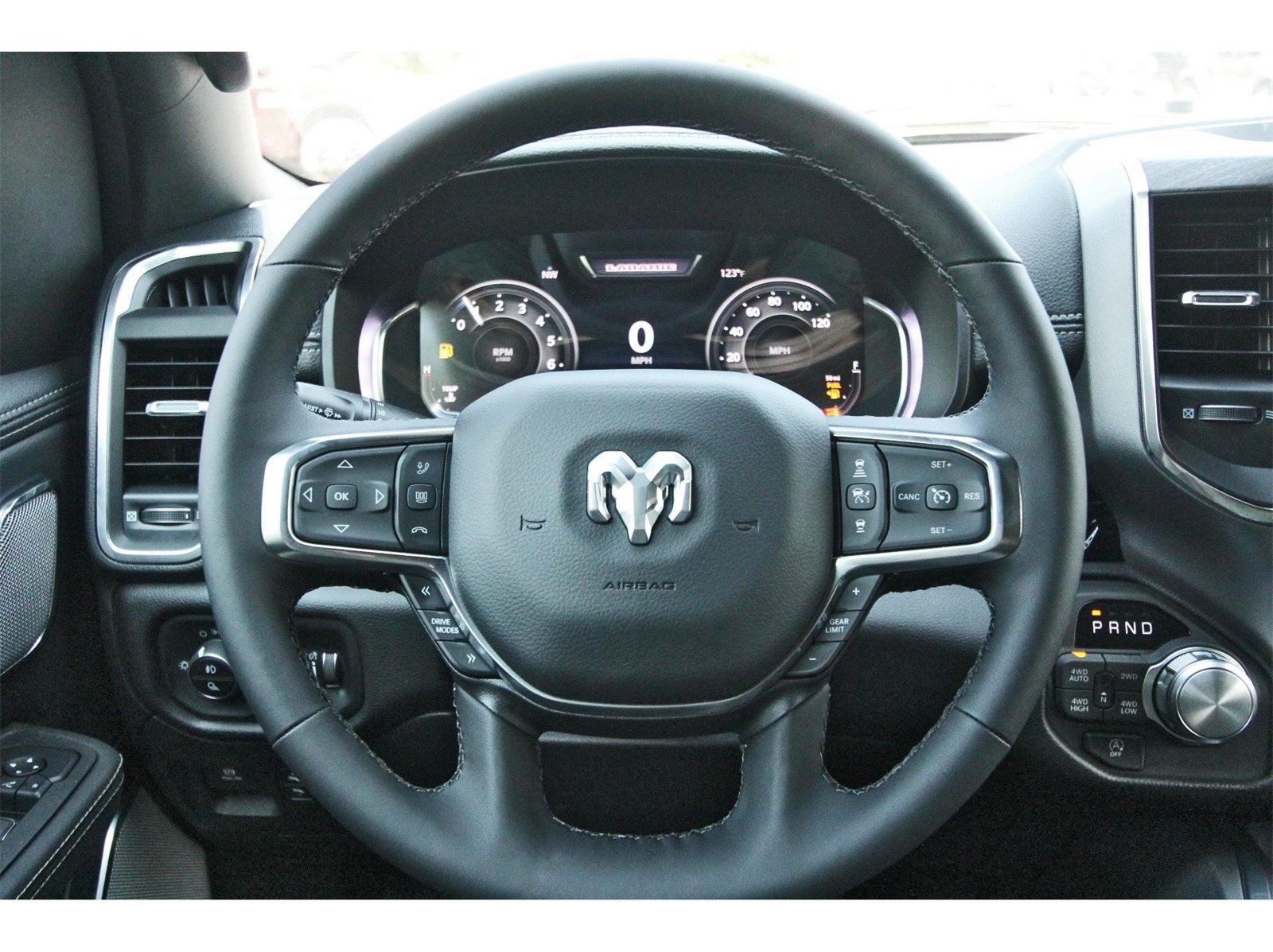 2026 RAM 1500 Laramie 4x4 Crew Cab 5'7" Box