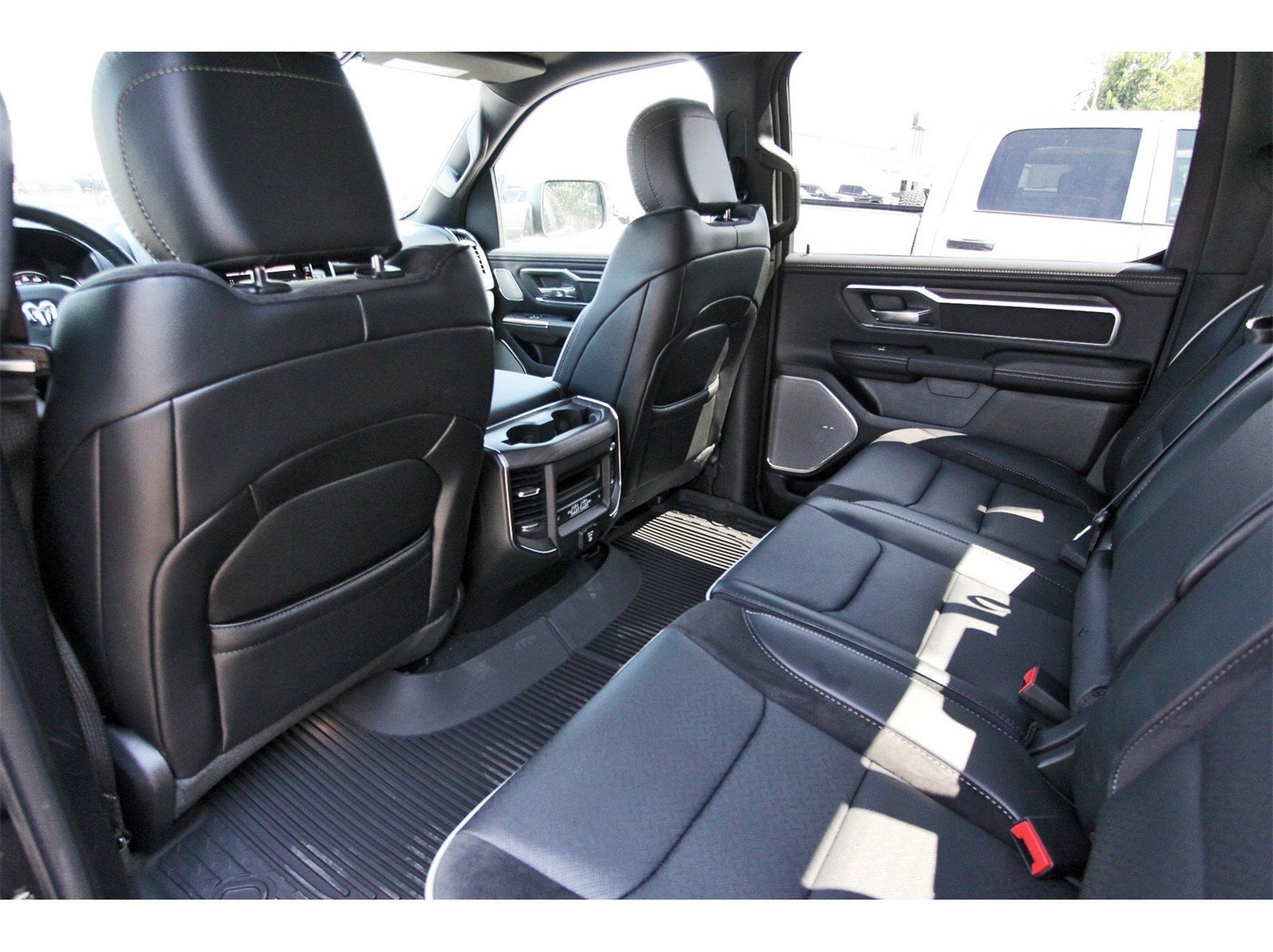 2026 RAM 1500 Laramie 4x4 Crew Cab 5'7" Box