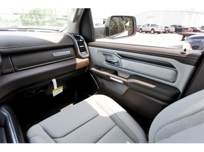 2025 RAM 1500 Laramie 4x4 Crew Cab 5'7" Box