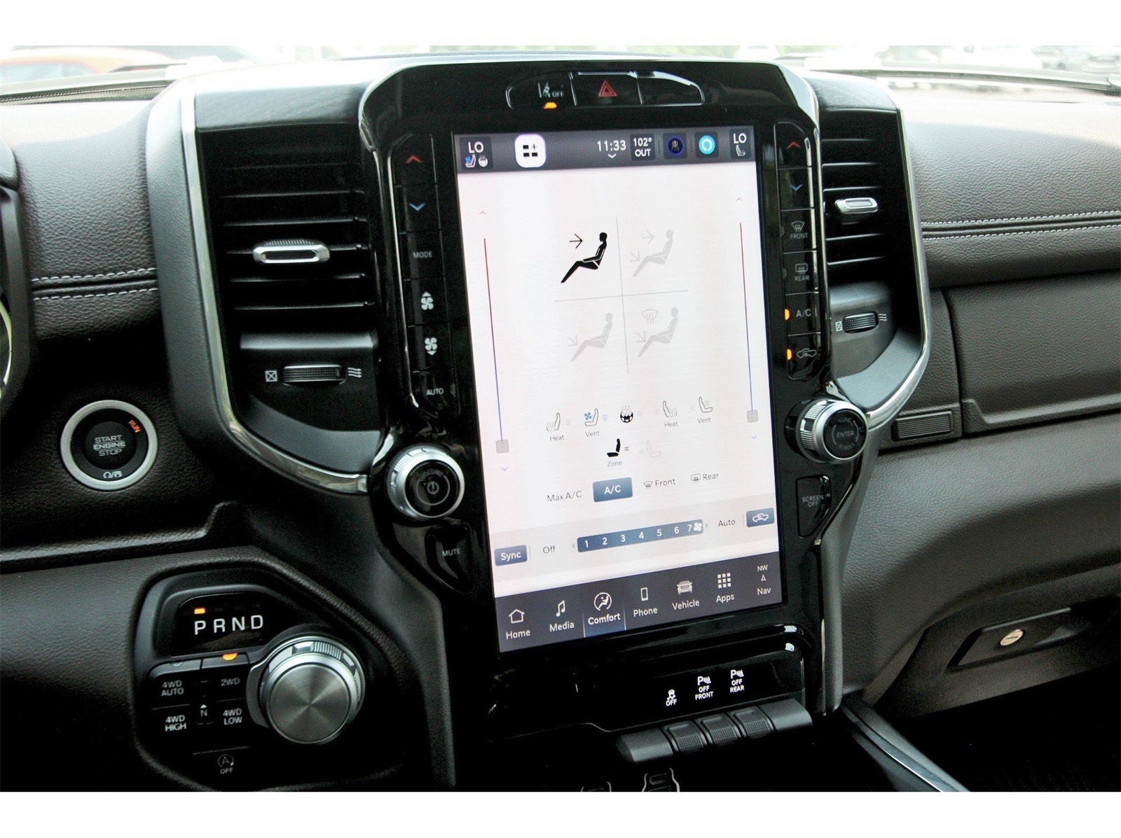 2025 RAM 1500 Laramie 4x4 Crew Cab 5'7" Box