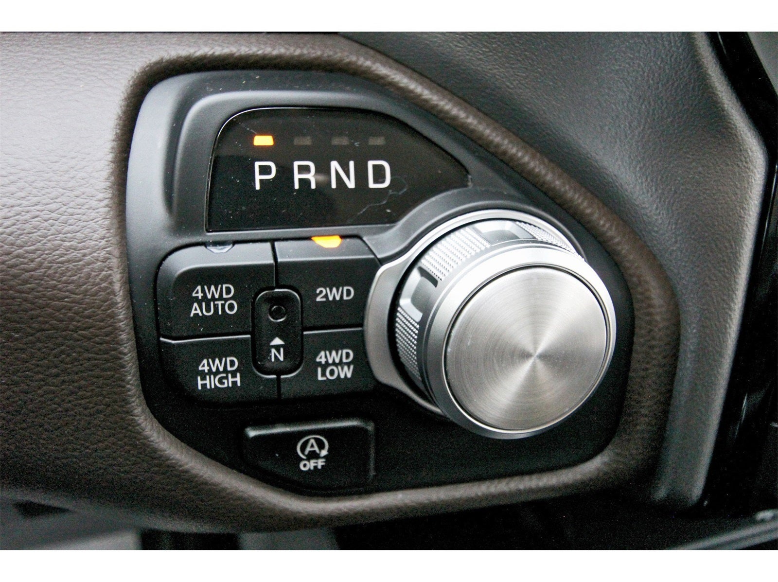 2025 RAM 1500 Laramie 4x4 Crew Cab 5'7" Box