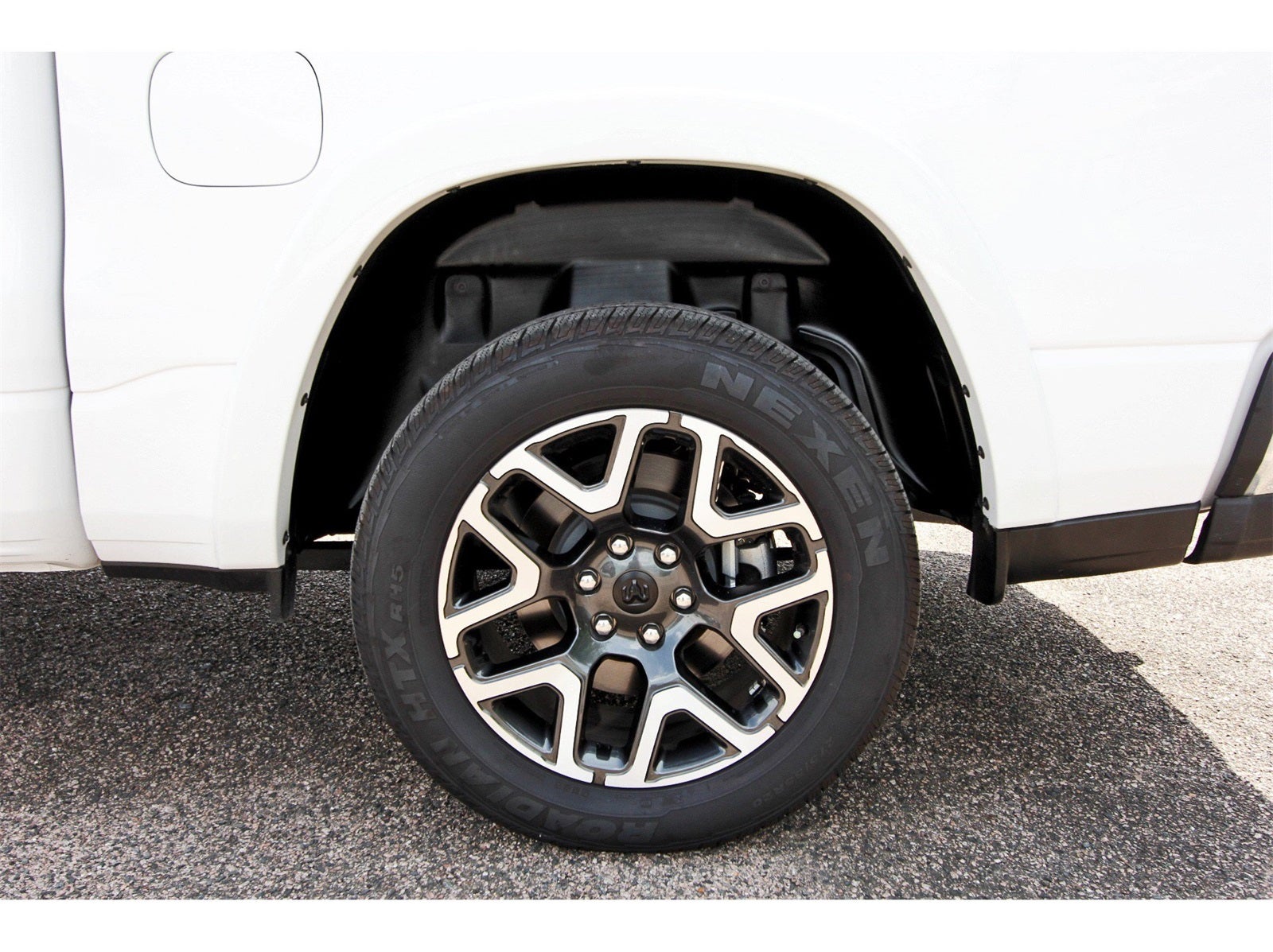 2025 RAM 1500 Laramie 4x4 Crew Cab 5'7" Box