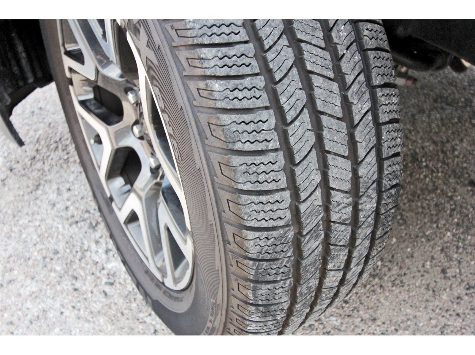 2025 RAM 1500 Laramie 4x4 Crew Cab 5'7" Box