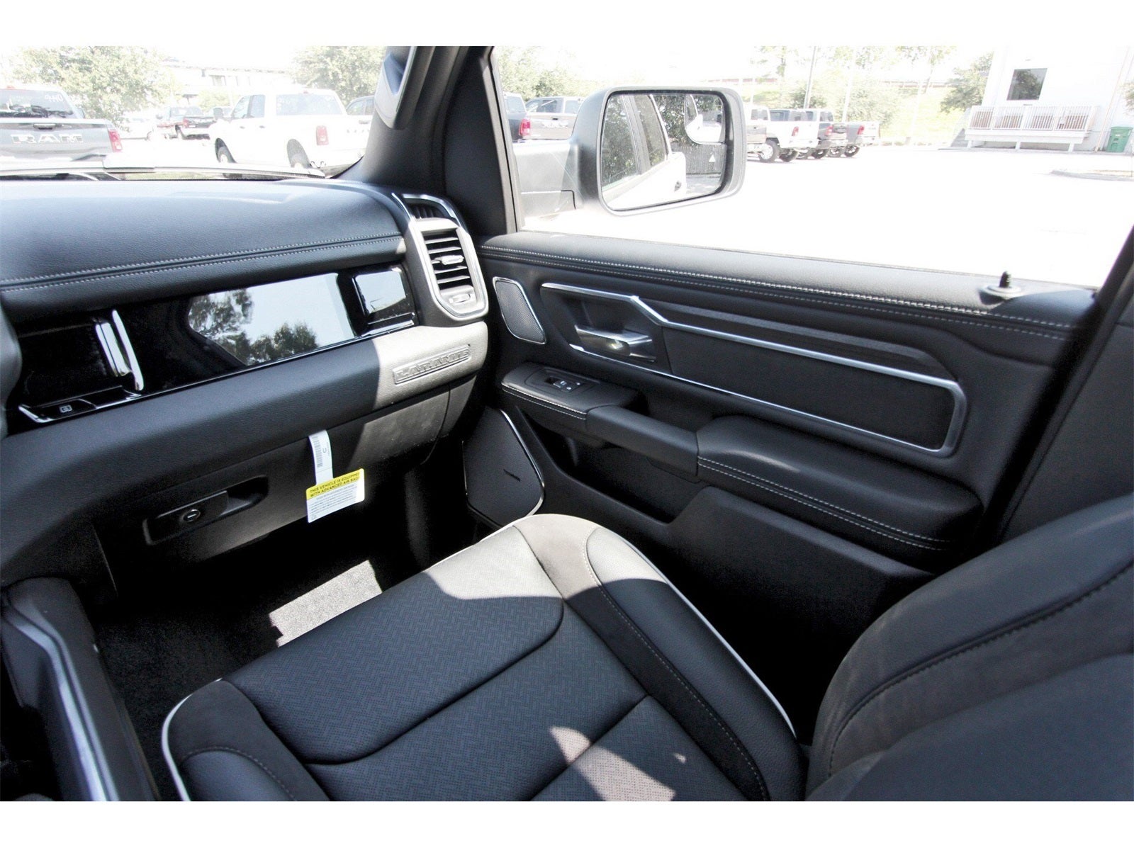 2026 RAM 1500 Laramie 4x4 Crew Cab 5'7" Box