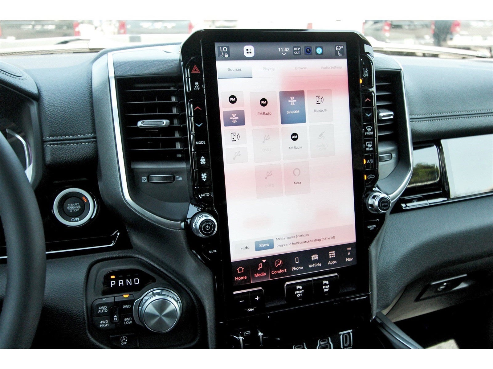 2026 RAM 1500 Laramie 4x4 Crew Cab 5'7" Box