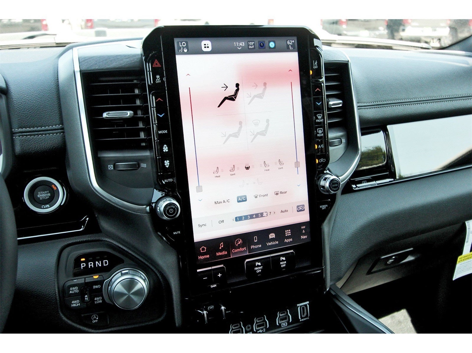 2026 RAM 1500 Laramie 4x4 Crew Cab 5'7" Box