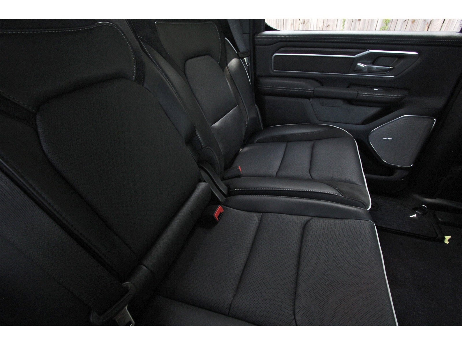 2026 RAM 1500 Laramie 4x4 Crew Cab 5'7" Box