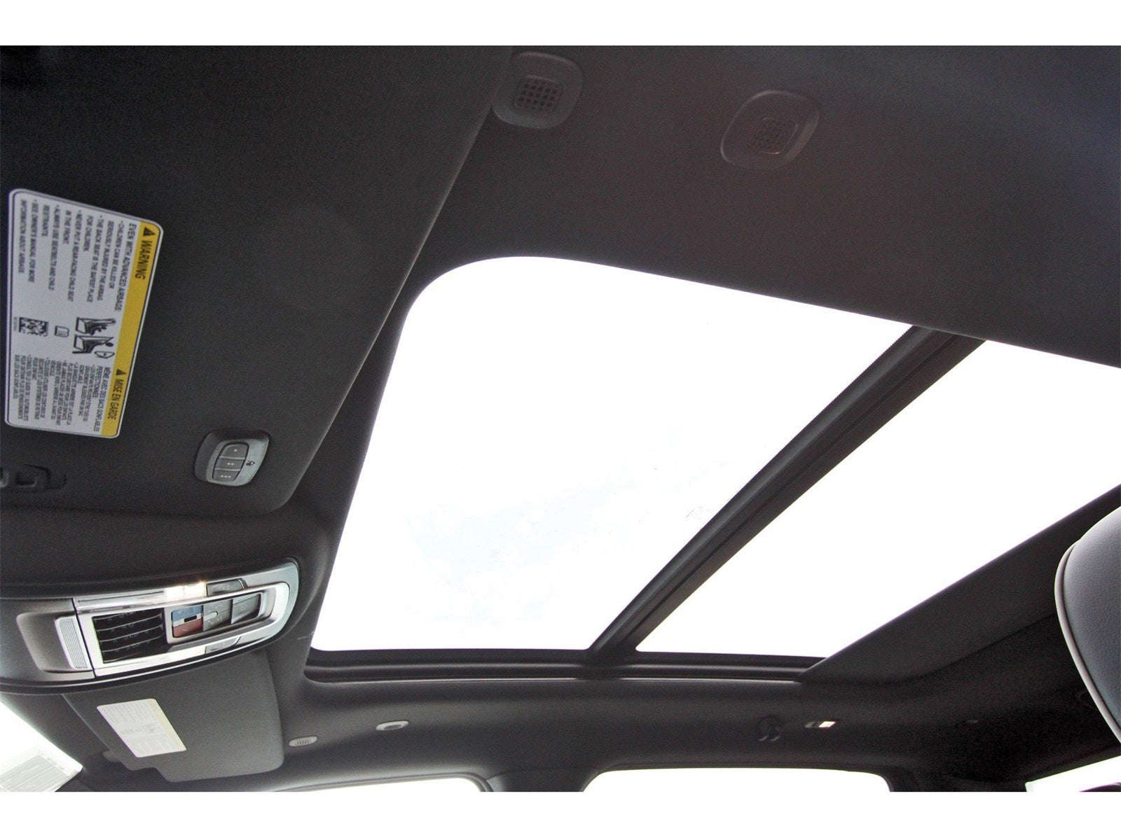 2026 RAM 1500 Laramie 4x4 Crew Cab 5'7" Box