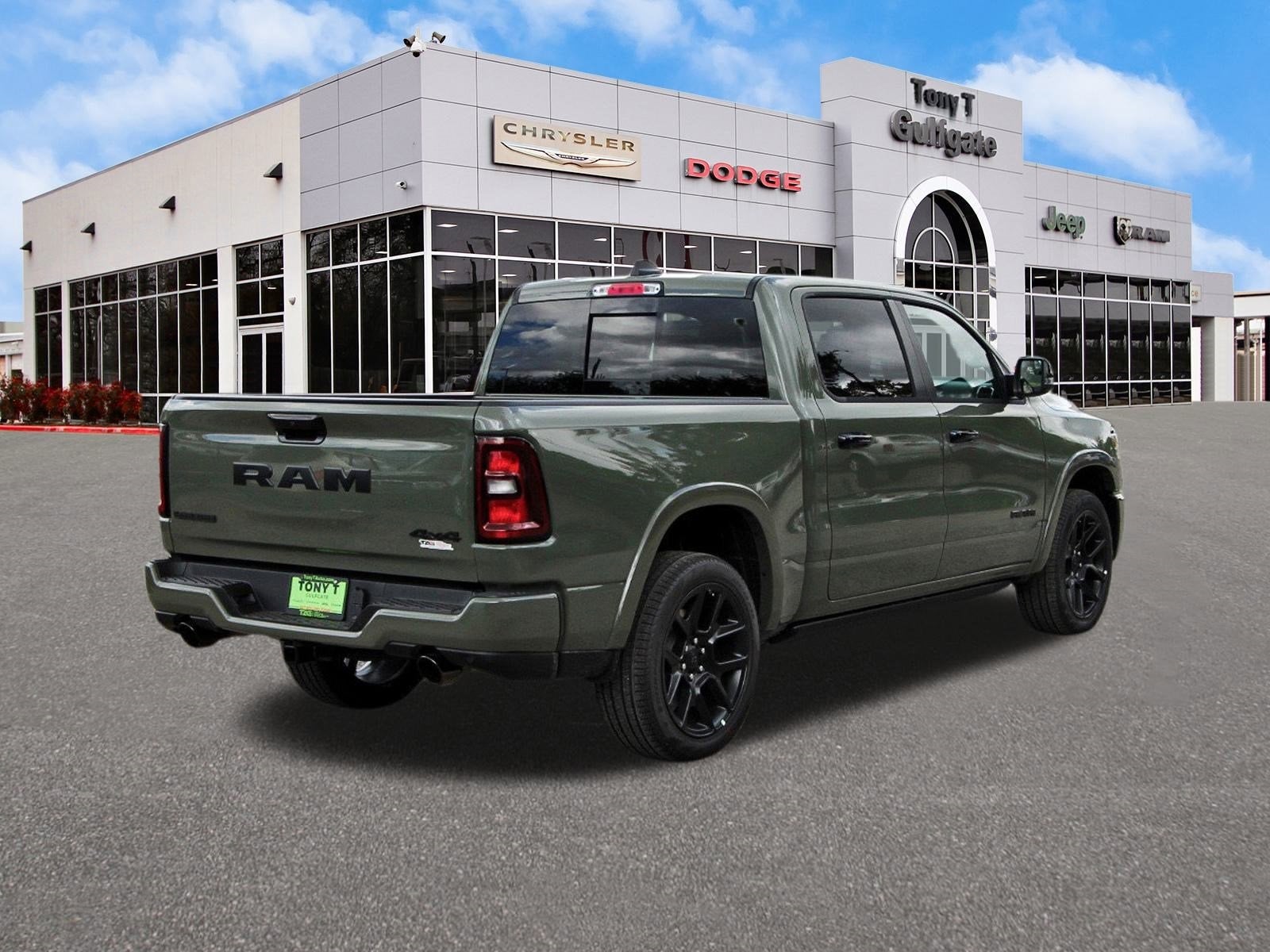 2026 RAM 1500 Laramie 4x4 Crew Cab 5'7" Box