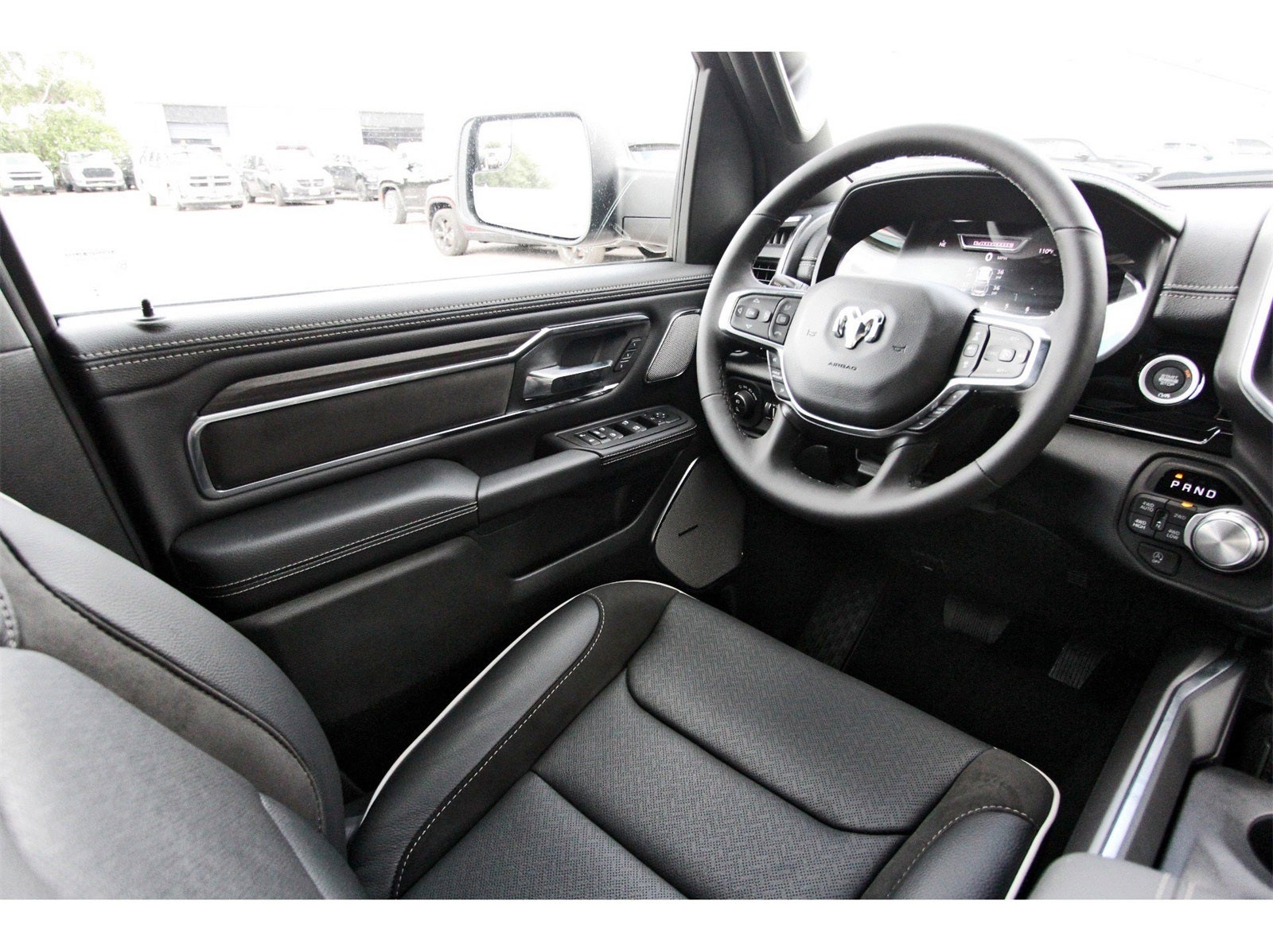 2026 RAM 1500 Laramie 4x4 Crew Cab 5'7" Box