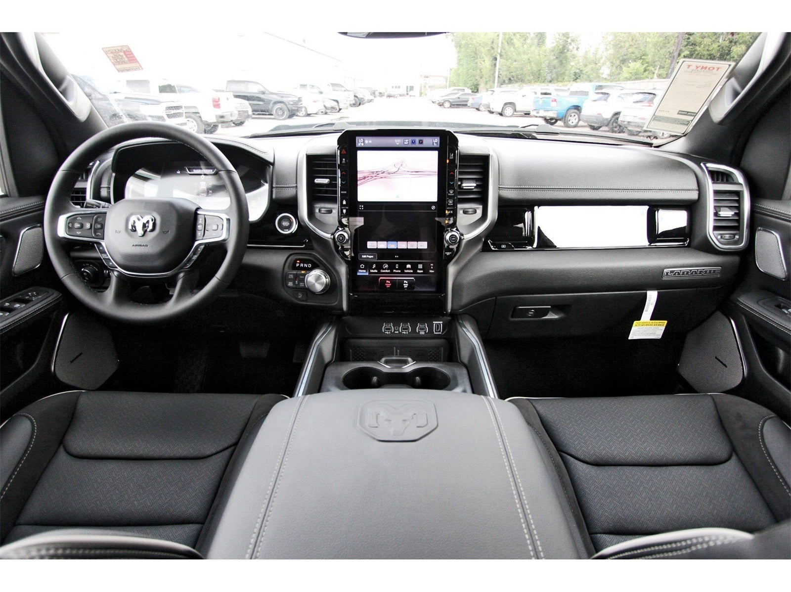 2026 RAM 1500 Laramie 4x4 Crew Cab 5'7" Box