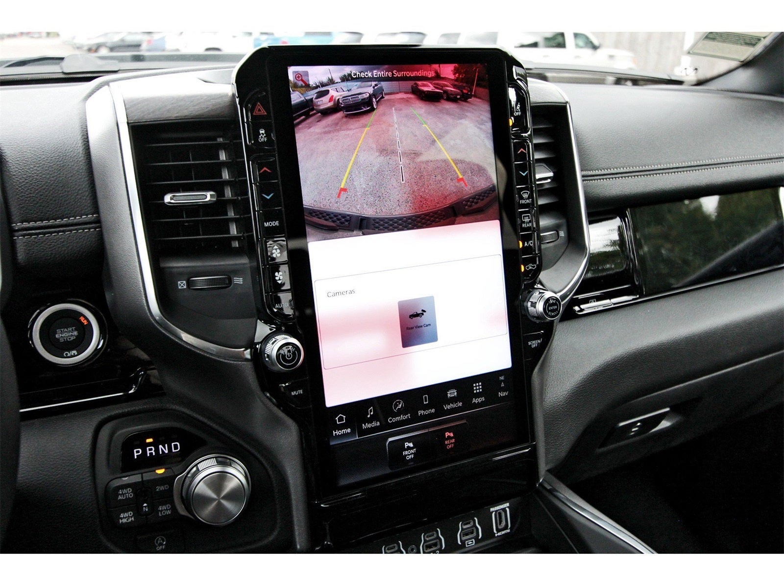 2026 RAM 1500 Laramie 4x4 Crew Cab 5'7" Box