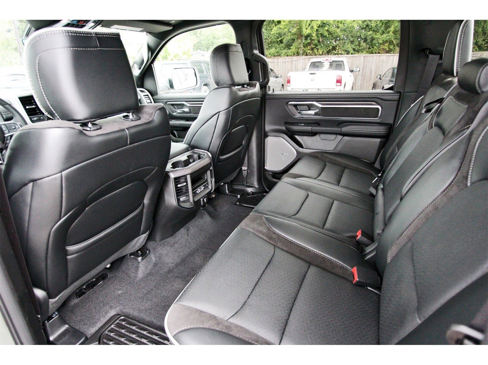 2026 RAM 1500 Laramie 4x4 Crew Cab 5'7" Box