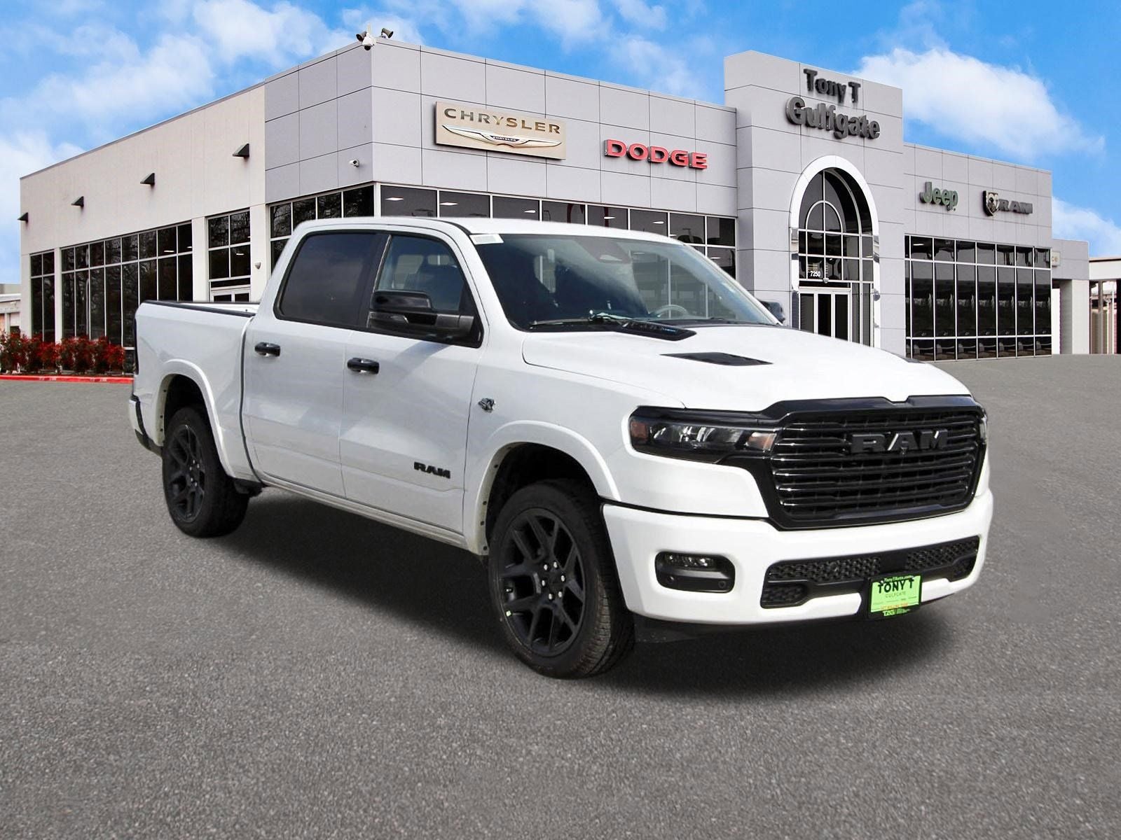 2026 RAM 1500 Laramie 4x4 Crew Cab 5'7" Box