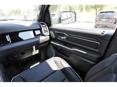 2026 RAM 1500 Laramie 4x4 Crew Cab 5'7" Box
