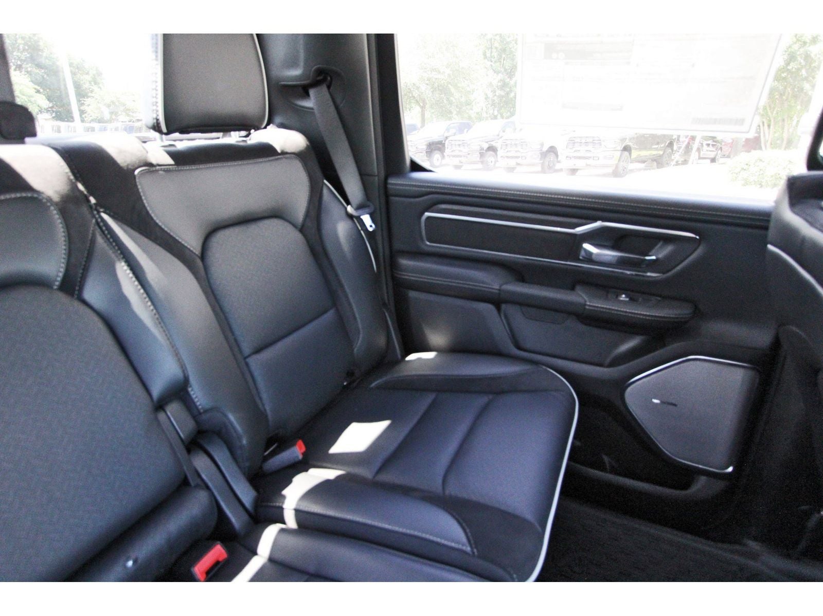 2026 RAM 1500 Laramie 4x4 Crew Cab 5'7" Box