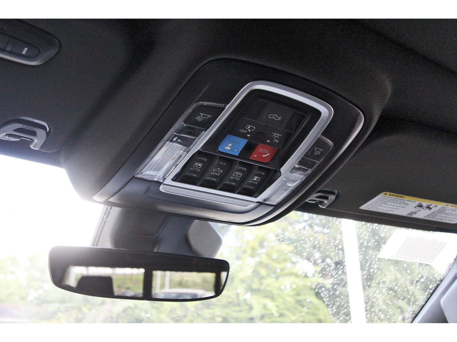 2027 RAM 1500 Laramie 4x4 Crew Cab 5'7" Box