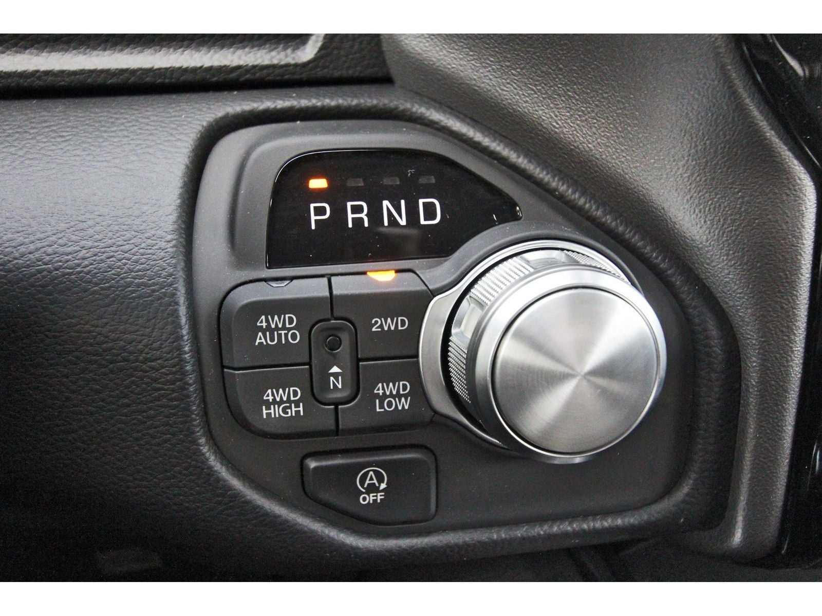 2027 RAM 1500 Laramie 4x4 Crew Cab 5'7" Box