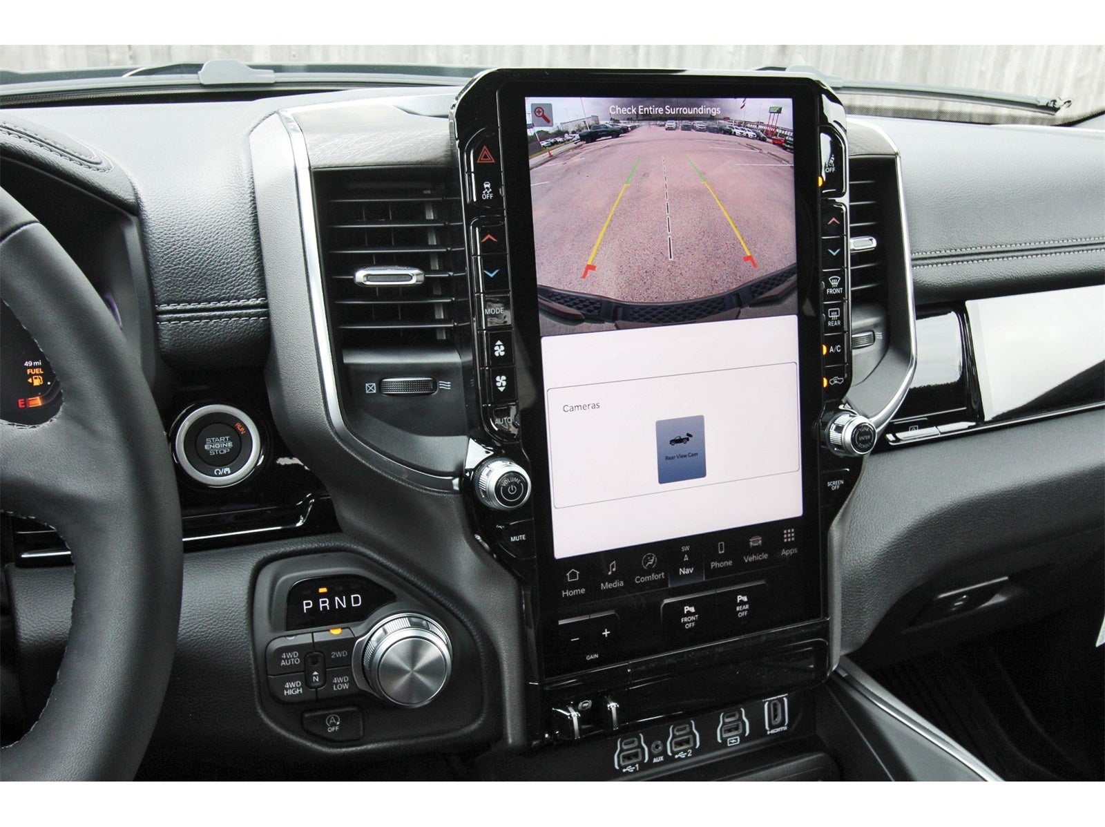 2026 RAM 1500 Laramie 4x4 Crew Cab 5'7" Box