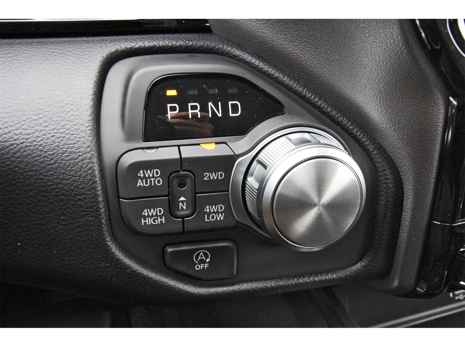 2026 RAM 1500 Laramie 4x4 Crew Cab 5'7" Box