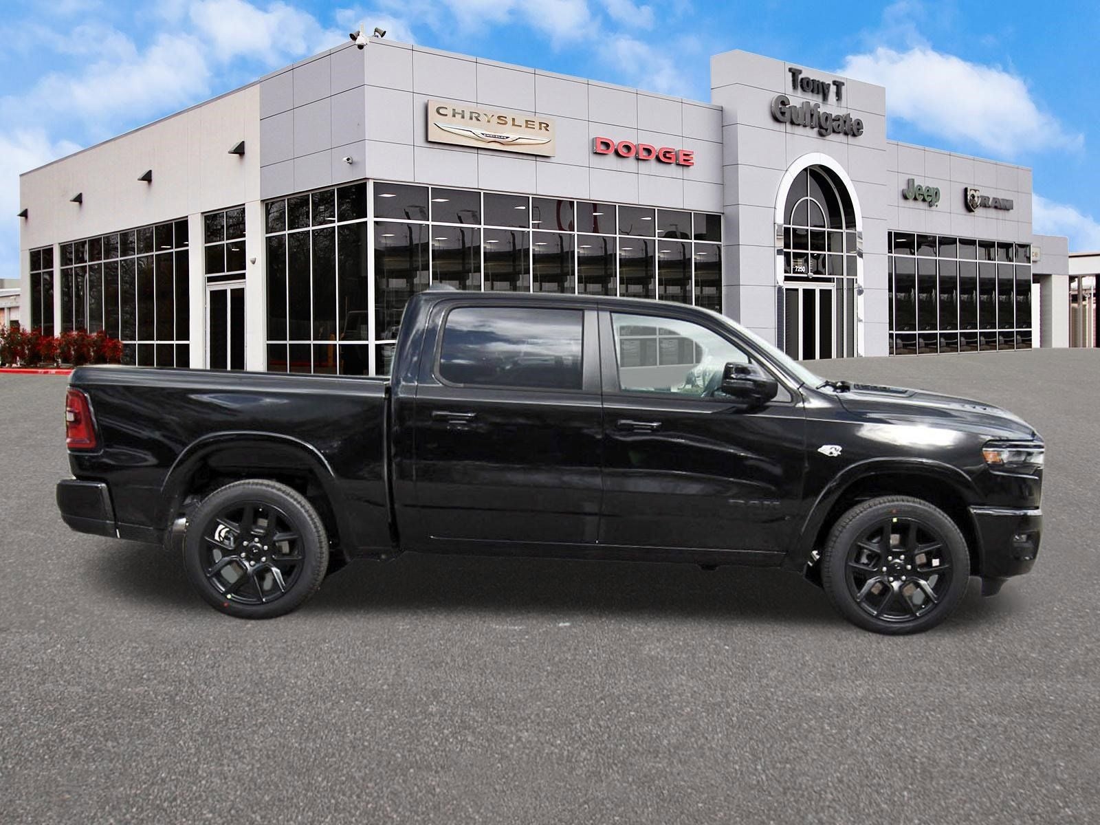 2026 RAM 1500 Laramie 4x4 Crew Cab 5'7" Box