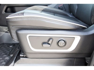 2026 RAM 1500 Laramie 4x4 Crew Cab 5'7" Box