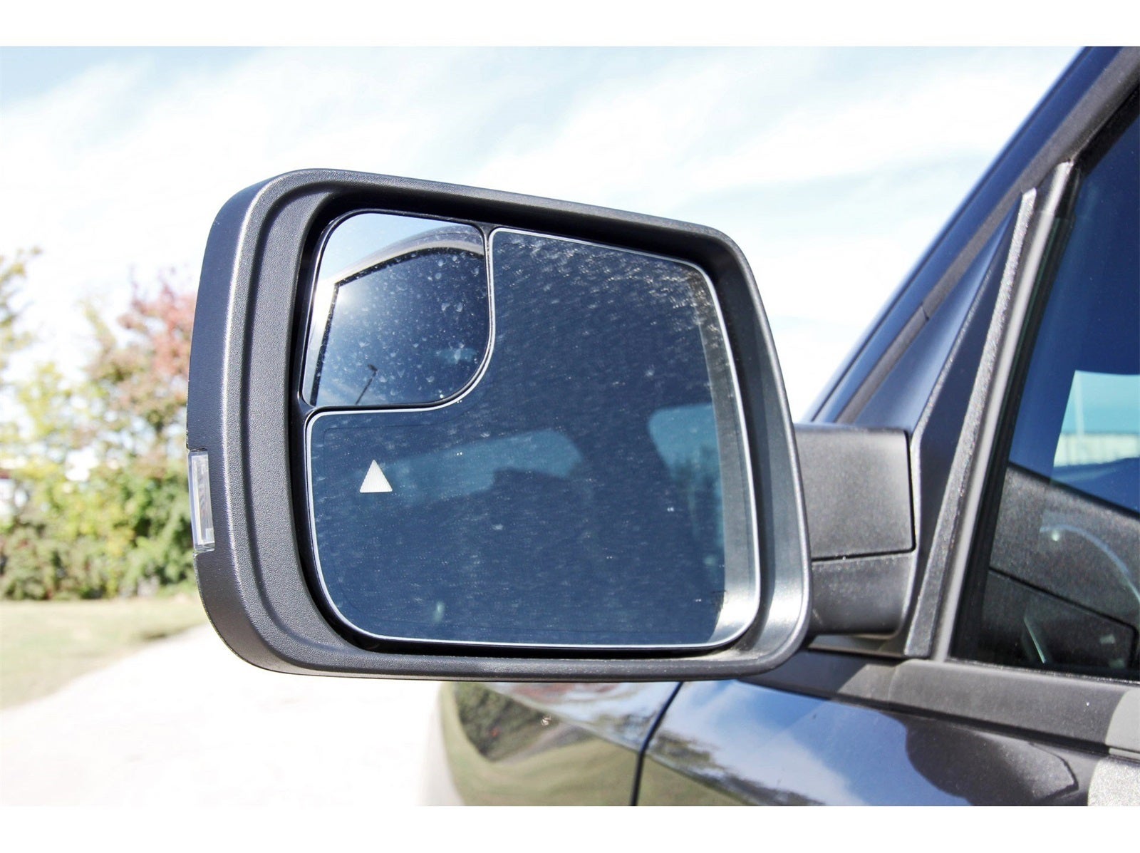 2026 RAM 1500 Laramie 4x4 Crew Cab 5'7" Box