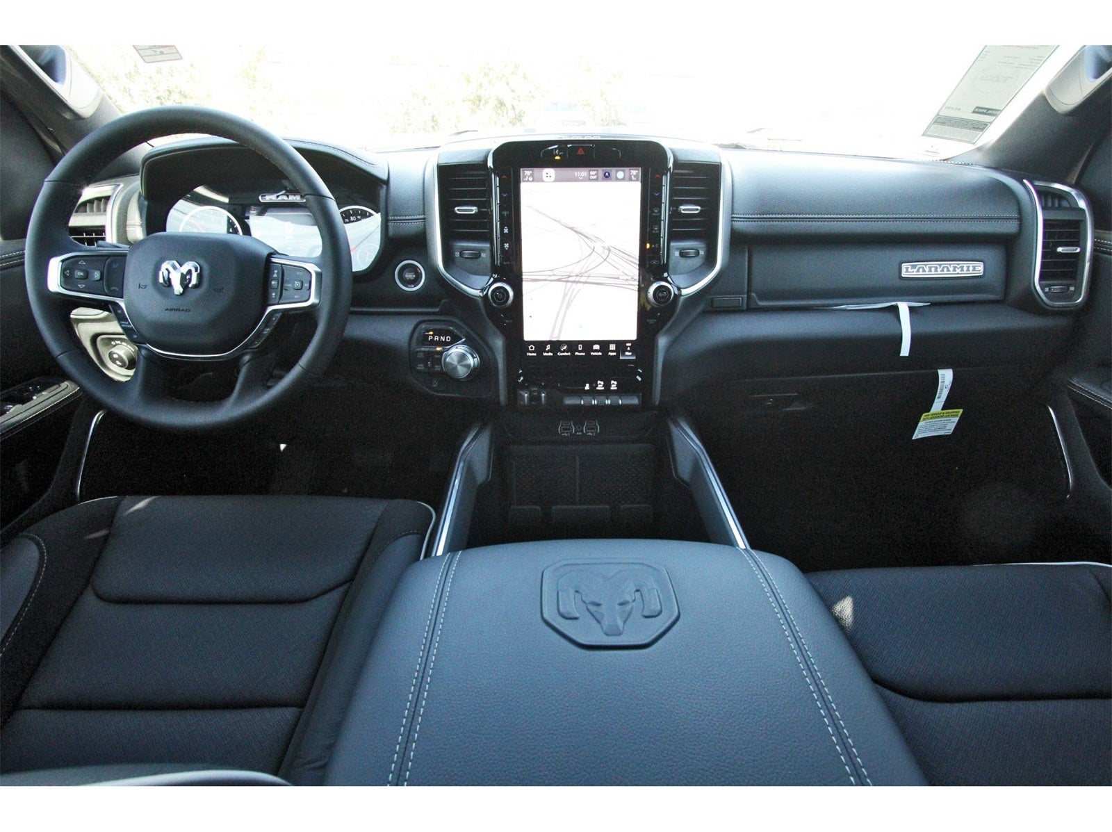 2026 RAM 1500 Laramie 4x4 Crew Cab 5'7" Box