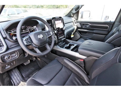 2027 RAM 1500 Laramie 4x4 Crew Cab 5'7" Box