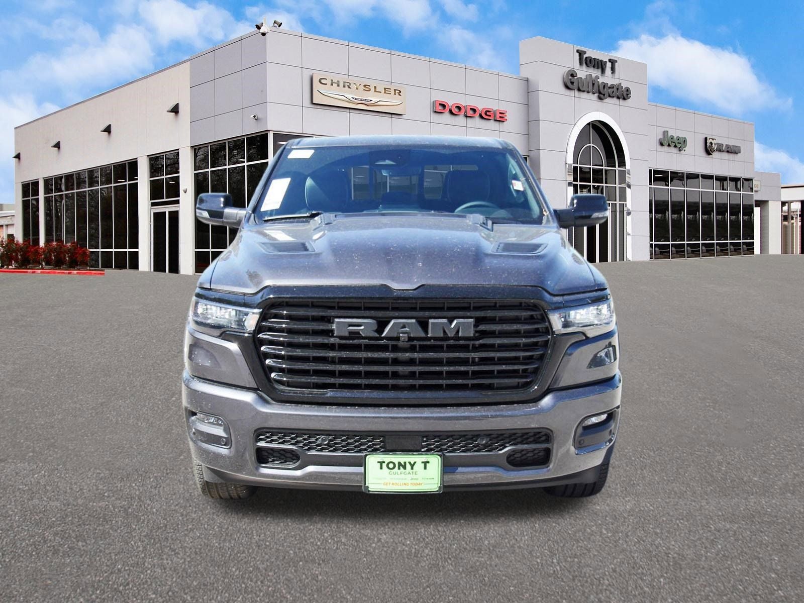 2026 RAM 1500 Laramie 4x4 Crew Cab 5'7" Box