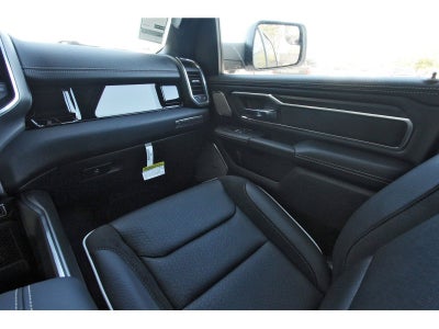 2026 RAM 1500 Laramie 4x4 Crew Cab 5'7" Box