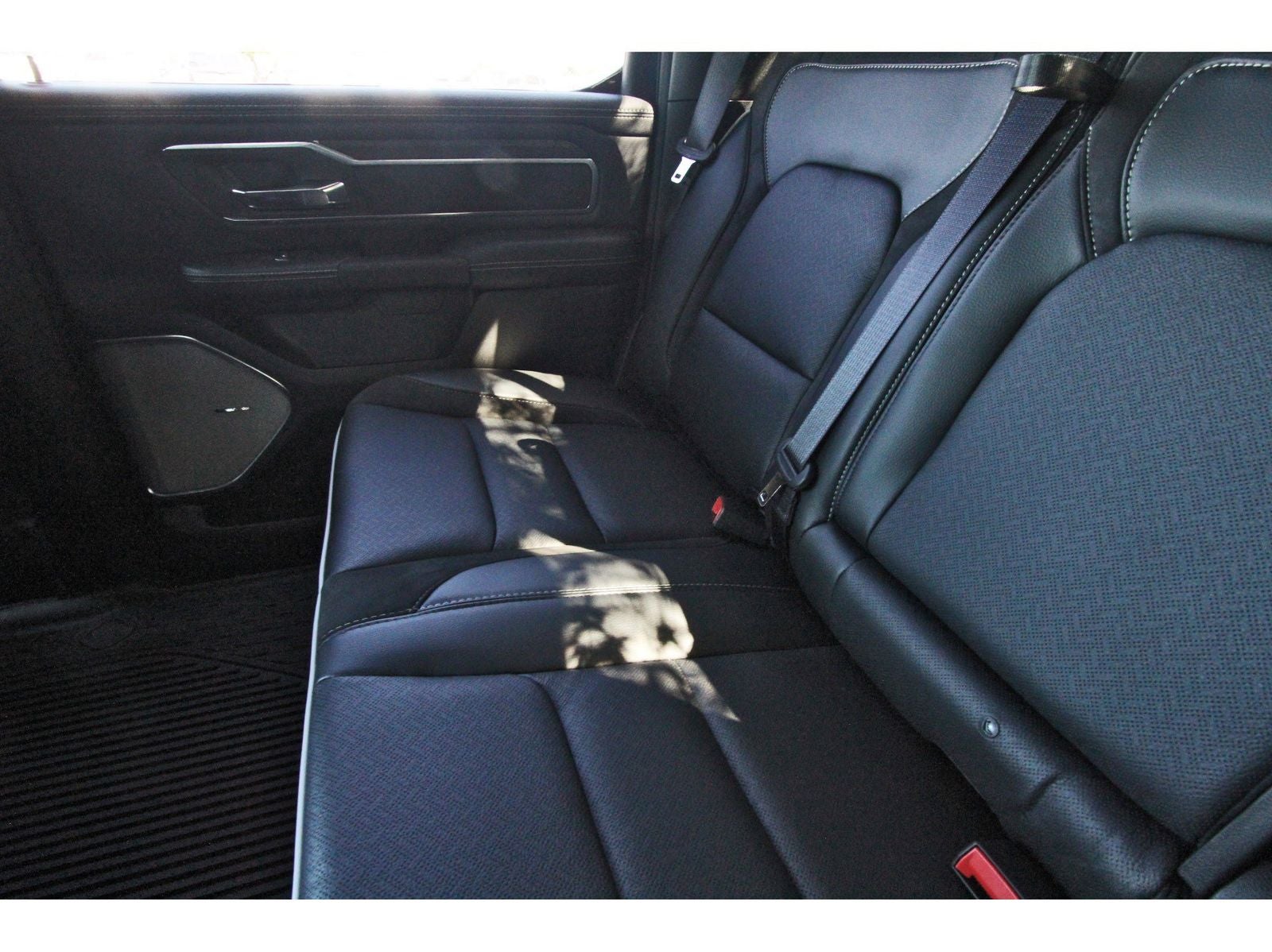2026 RAM 1500 Laramie 4x4 Crew Cab 5'7" Box