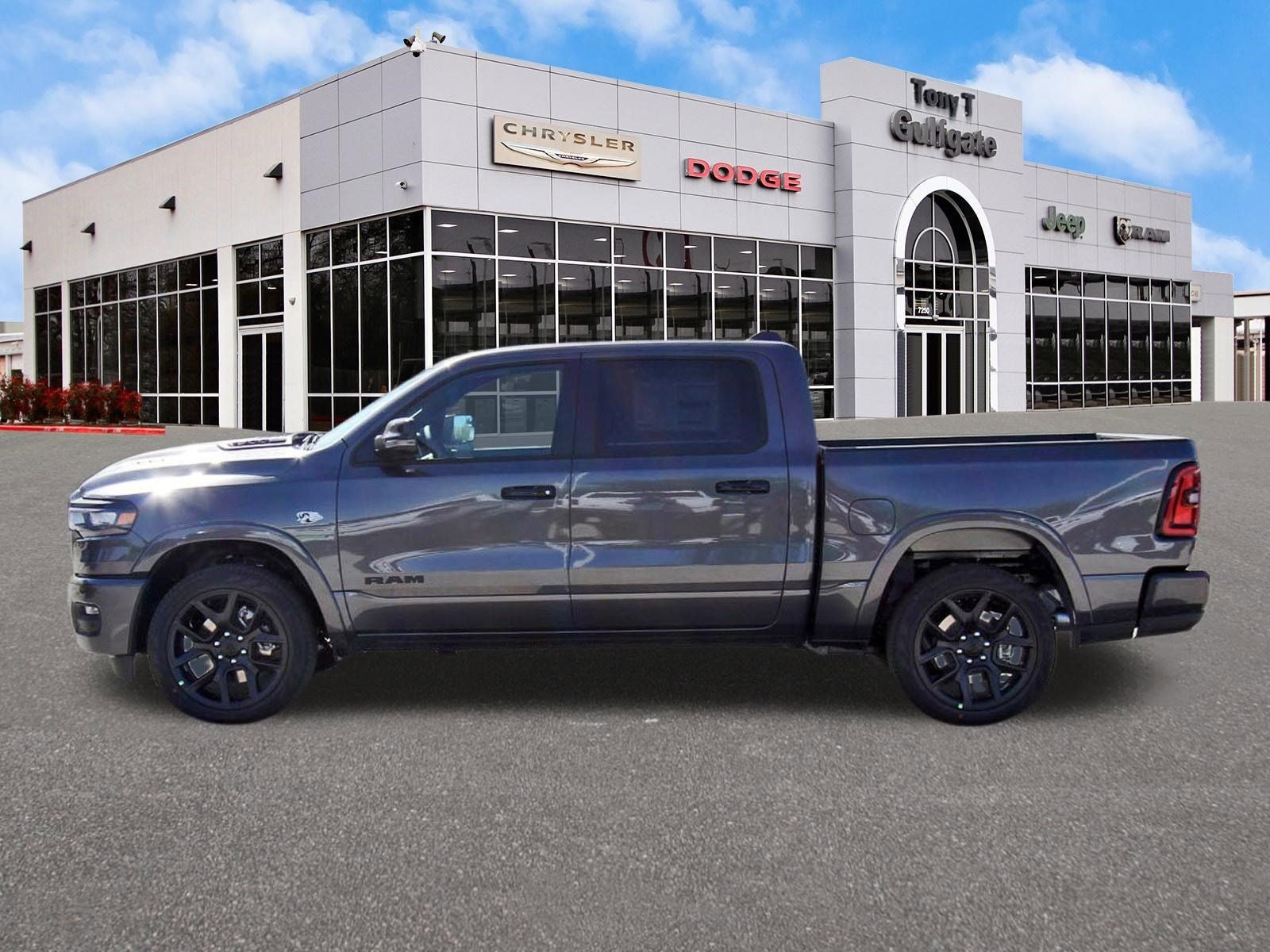 2026 RAM 1500 Laramie 4x4 Crew Cab 5'7" Box