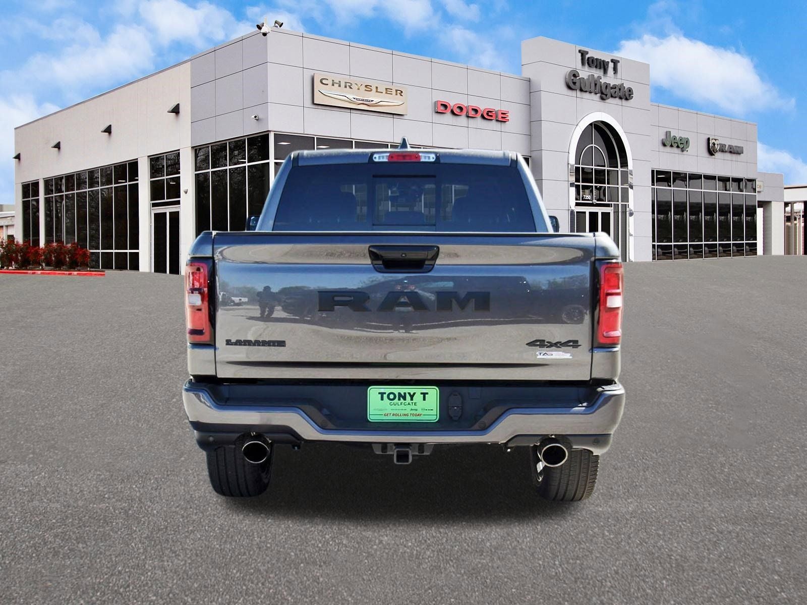 2026 RAM 1500 Laramie 4x4 Crew Cab 5'7" Box