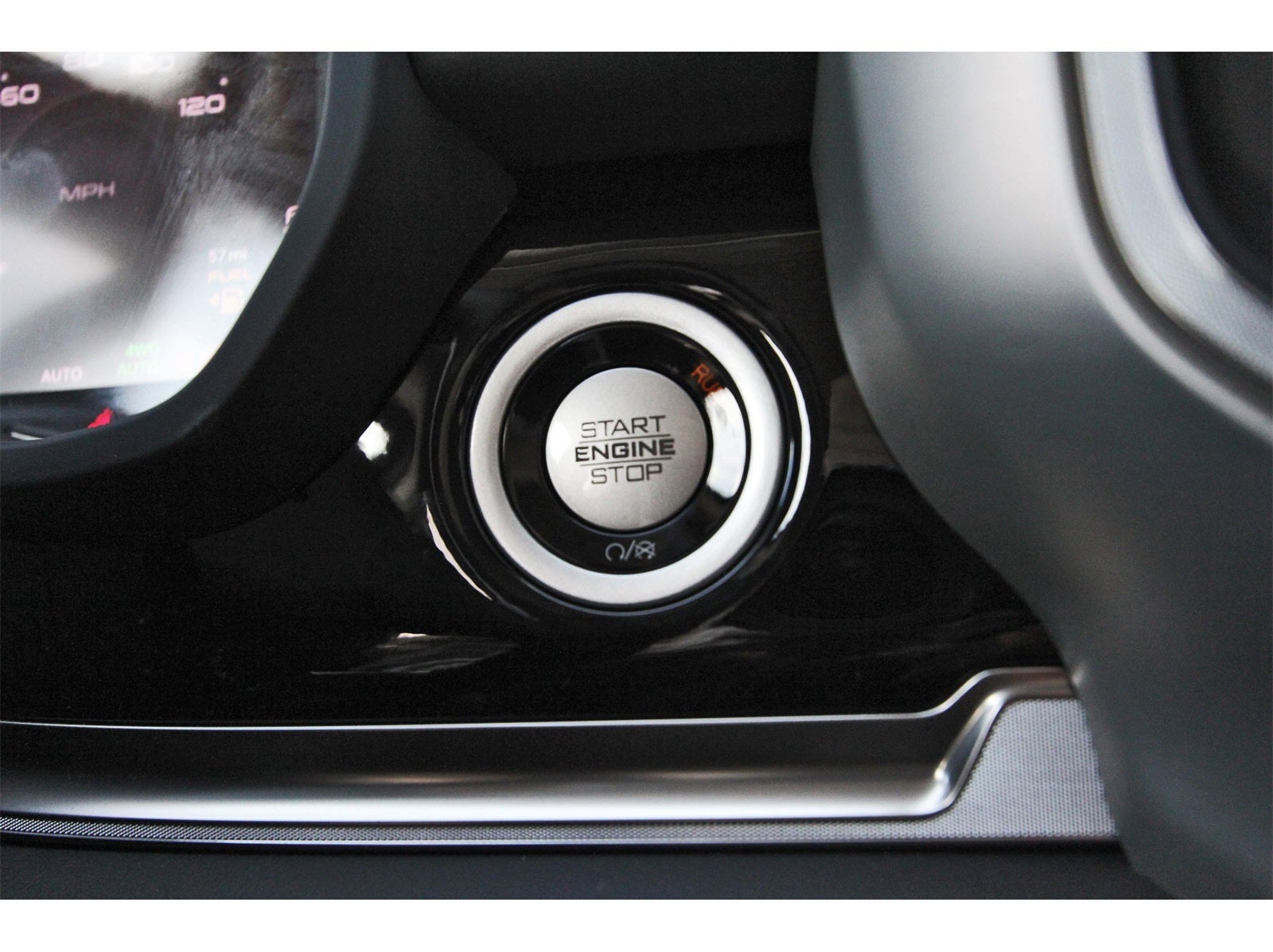 2026 RAM 1500 Tungsten 4x4 Crew Cab 5'7" Box