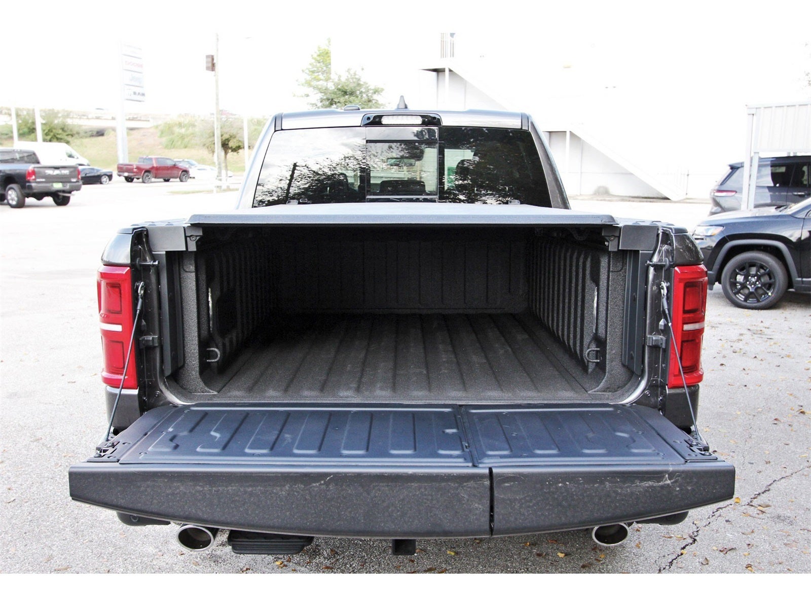 2026 RAM 1500 Tungsten 4x4 Crew Cab 5'7" Box